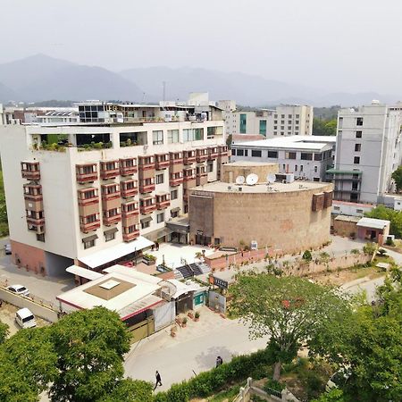 Legend Hotel איסלמאבד מראה חיצוני תמונה