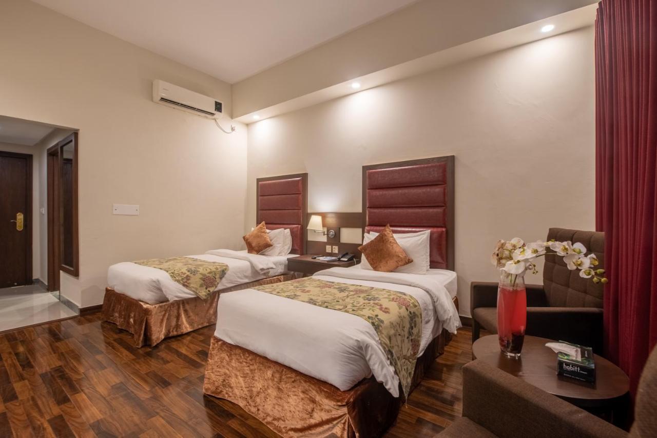 Legend Hotel איסלמאבד מראה חיצוני תמונה