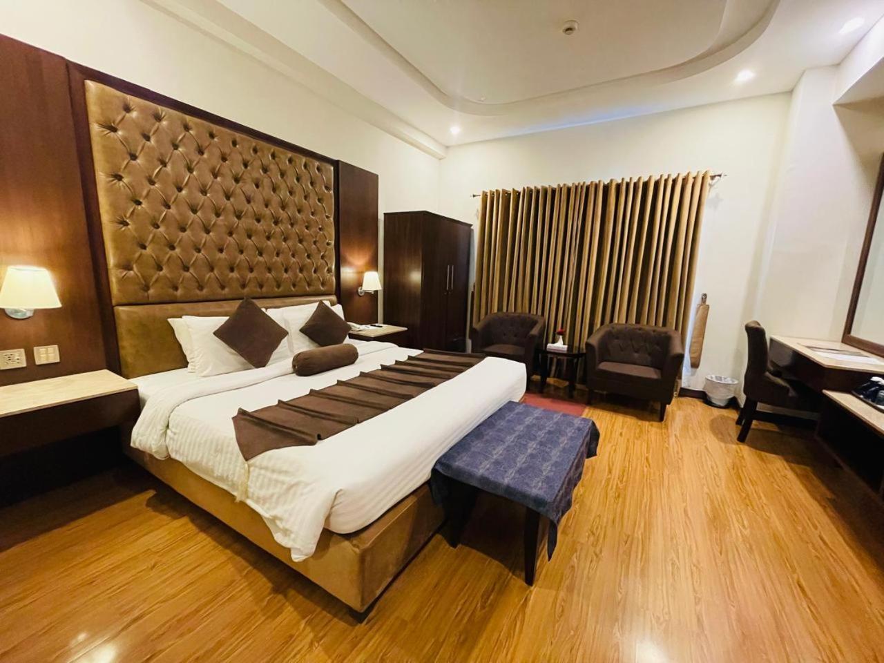 Legend Hotel איסלמאבד מראה חיצוני תמונה