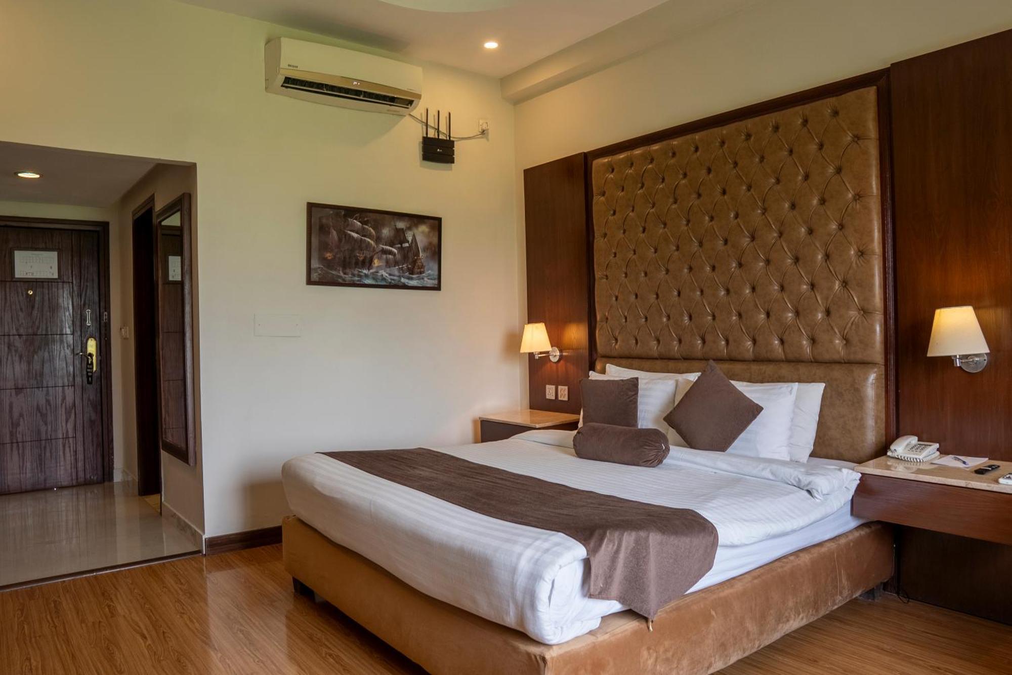 Legend Hotel איסלמאבד מראה חיצוני תמונה