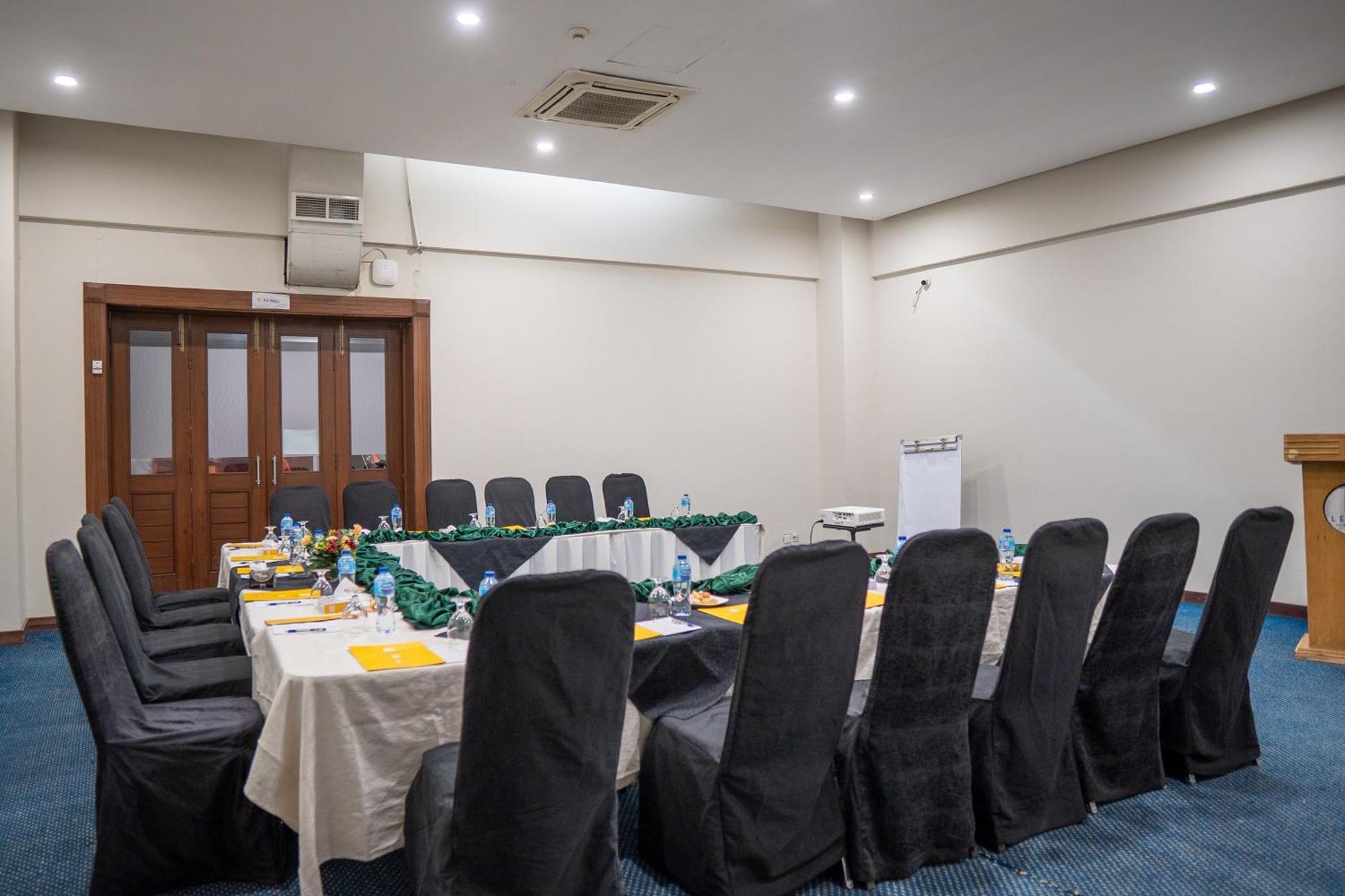 Legend Hotel איסלמאבד מראה חיצוני תמונה